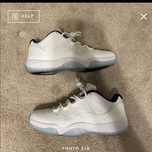 Air Jordan 11 low legend blue